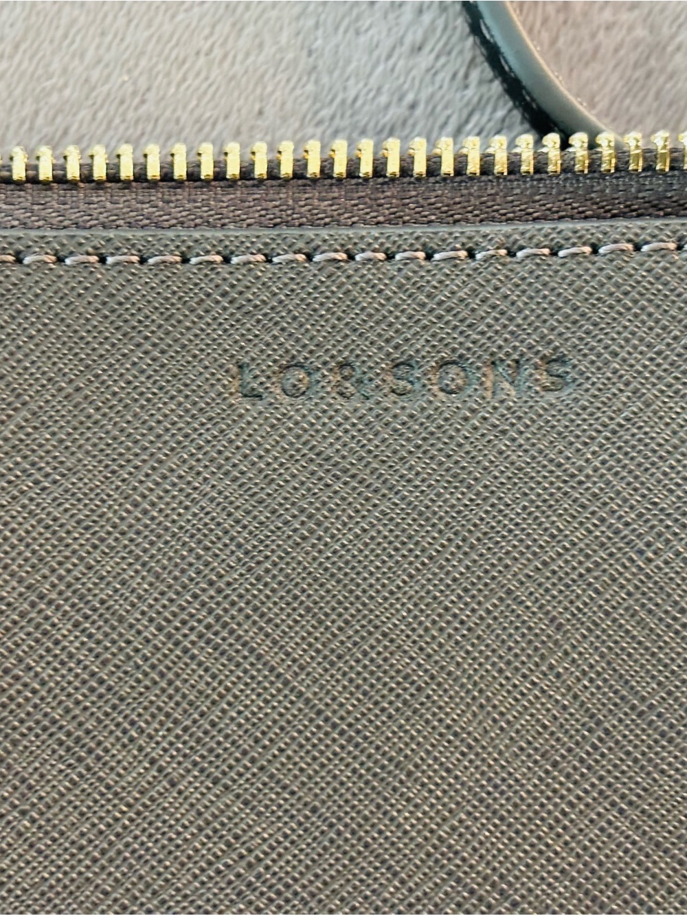 Lo & Sons Waverley 2 Convertible Crossbody Shoulder Bag